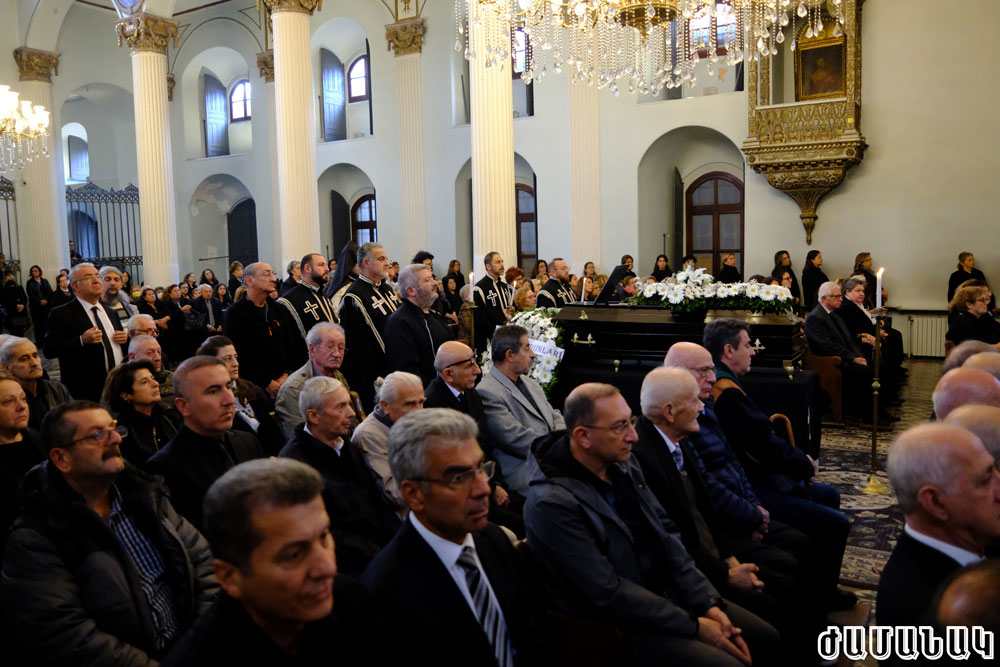 Լուսանկարներ՝ Մկրտիչ Արծիւեան