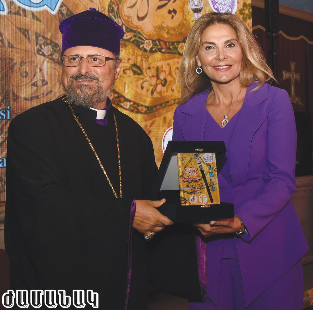 Ամեն. Ս. Պատրիարք Հայրը եւ Ժանէթ Շիրինօղլու